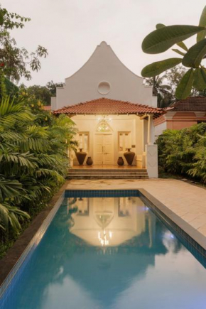 ELIVAAS Maison 10 - Luxe 4 BHK Villa With Pvt Pool, Garden & Portuguese Charm